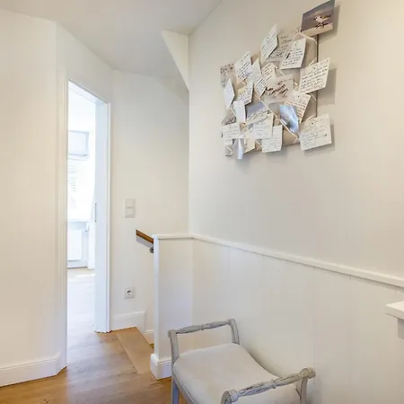 Haus Strandlaeufer *